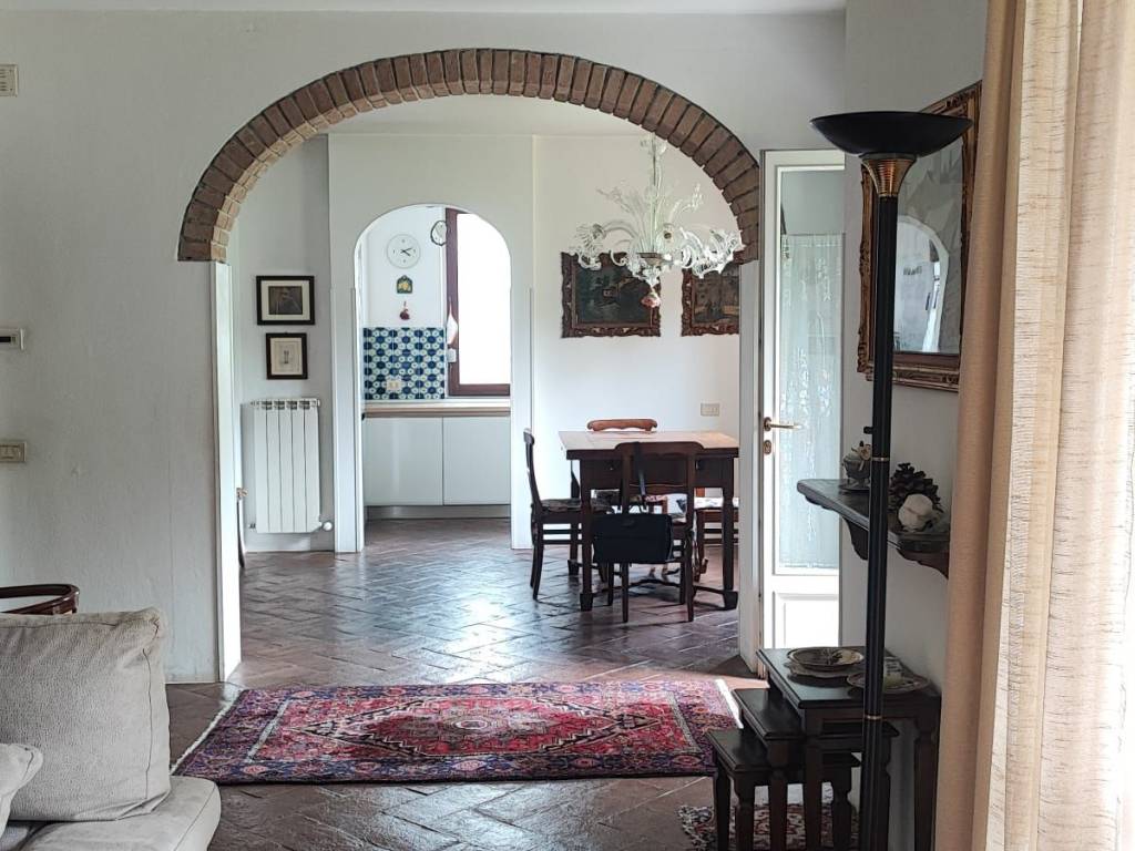 Villa a Oggiono in Via al Chiarè, 5 - Foto 4