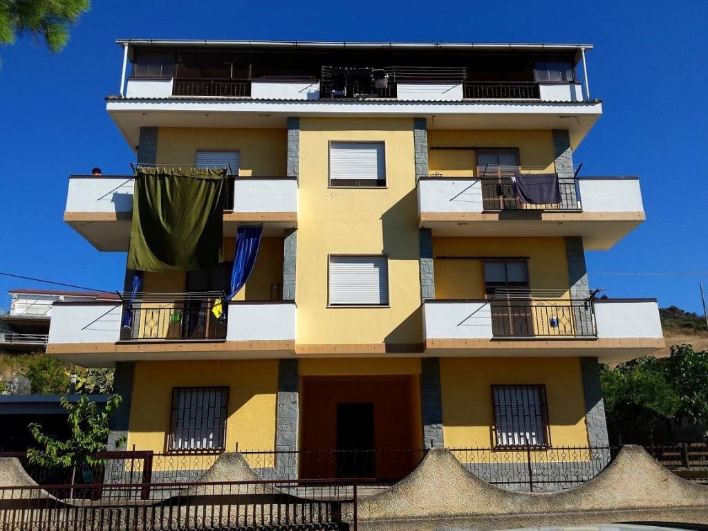 Casa indipendente a Ferruzzano - Foto 2