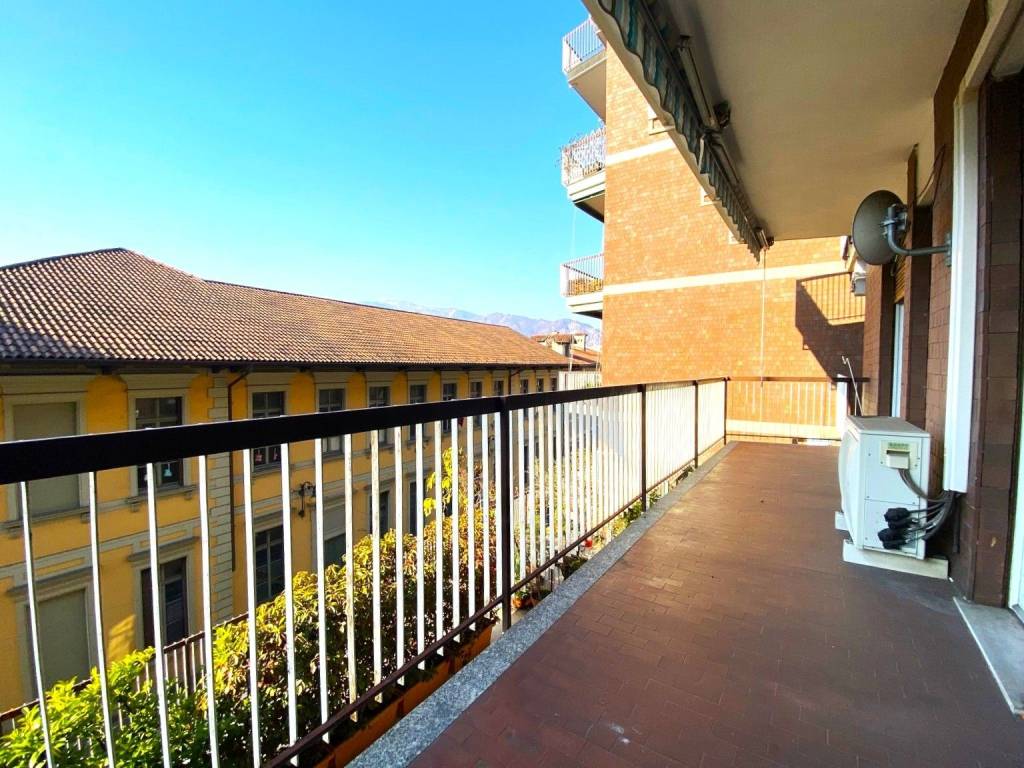 Appartamento a Verbania in Via Guglielmo Marconi - Foto 3