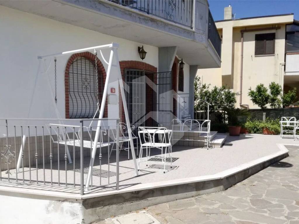 Villa a Guglionesi in Contrada Chiancate - Foto 2