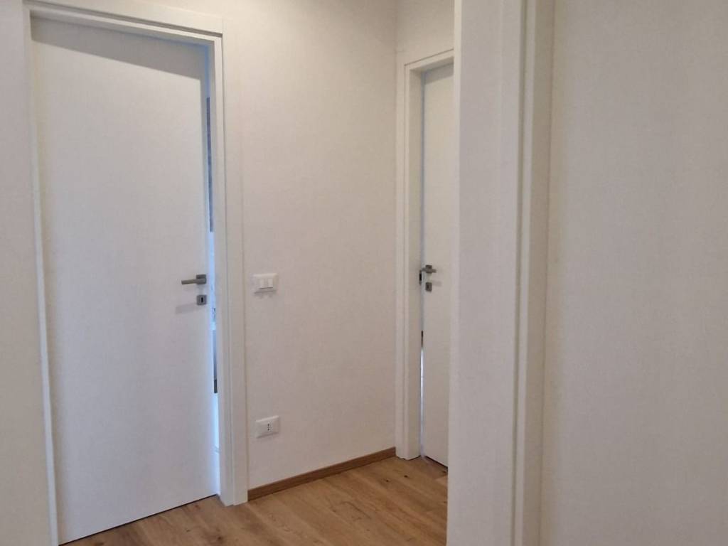 Appartamento a Reggio emilia in Via Ciro Menotti - Foto 4