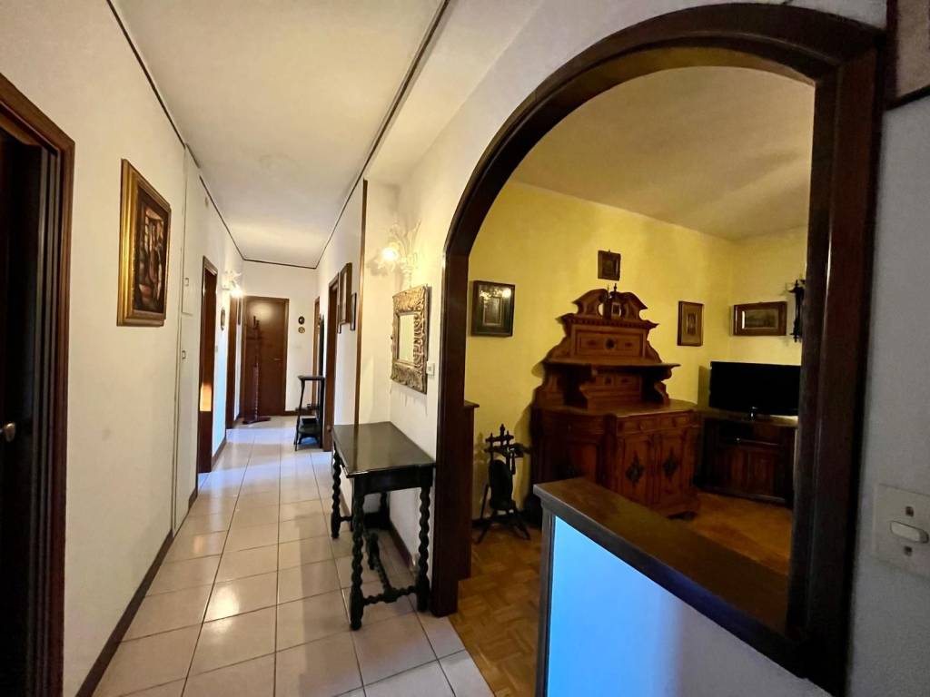 Appartamento a Varese in Via Alfredo Oriani, 130 - Foto 3