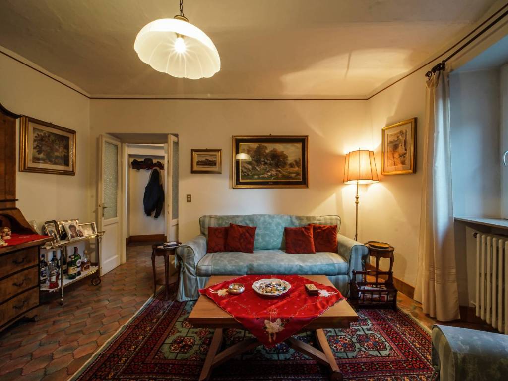 Casa indipendente a Ballabio in Via Dottor Carrobbio, 12 - Foto 2