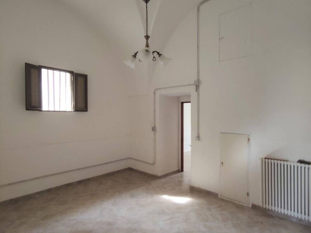 Casa indipendente a Tiggiano in Via Ugo Foscolo - Foto 5