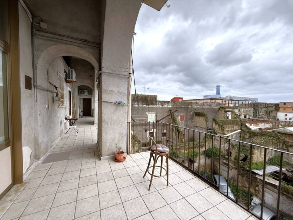 Appartamento a Napoli in Corso San Giovanni - Foto 2