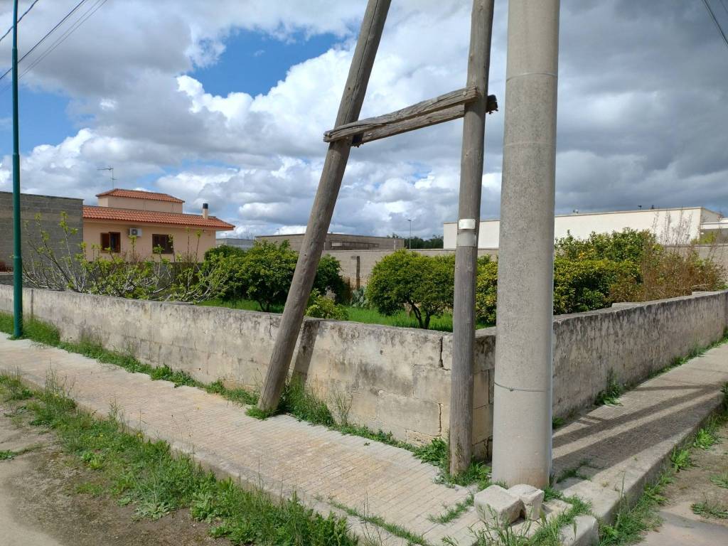 Box / garage a San donato di lecce in Via Foggiari - Foto 4