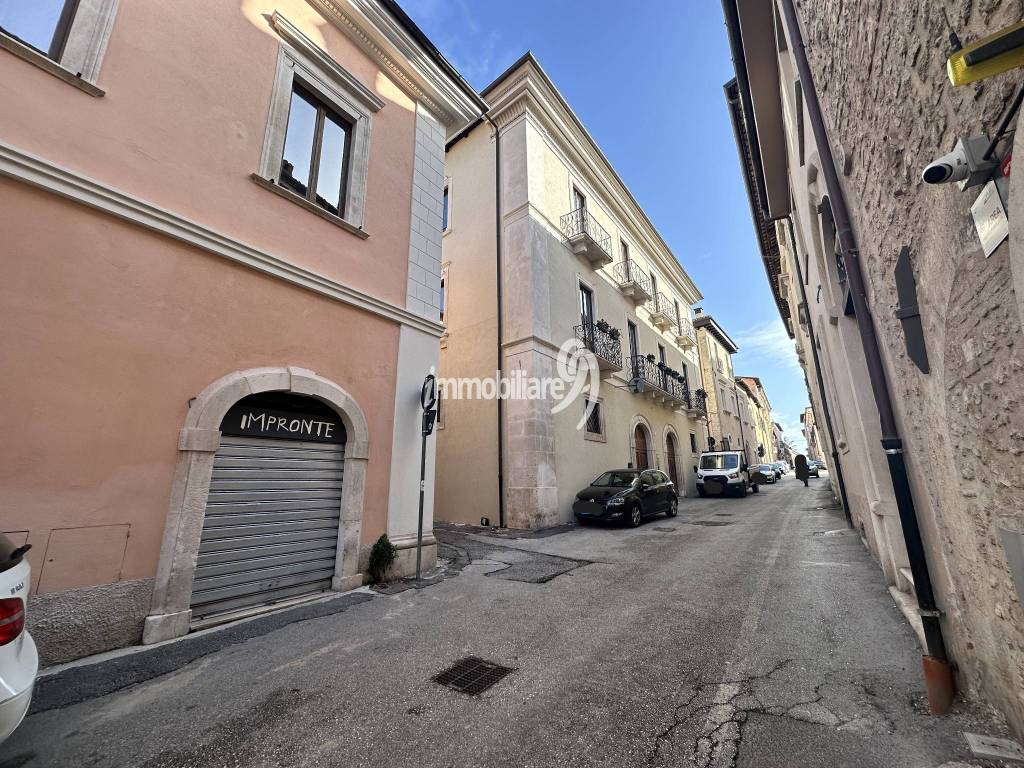 Immobile a L'aquila in Via Giuseppe Garibaldi, 32 - Foto 2