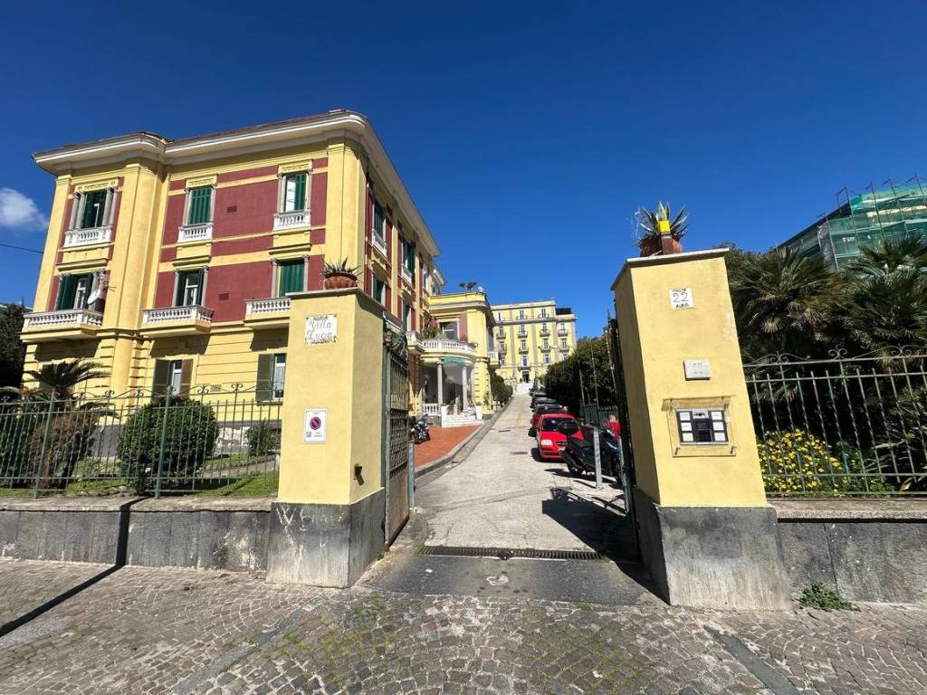 Appartamento a Napoli in Via Santo Strato, 22 - Foto 5