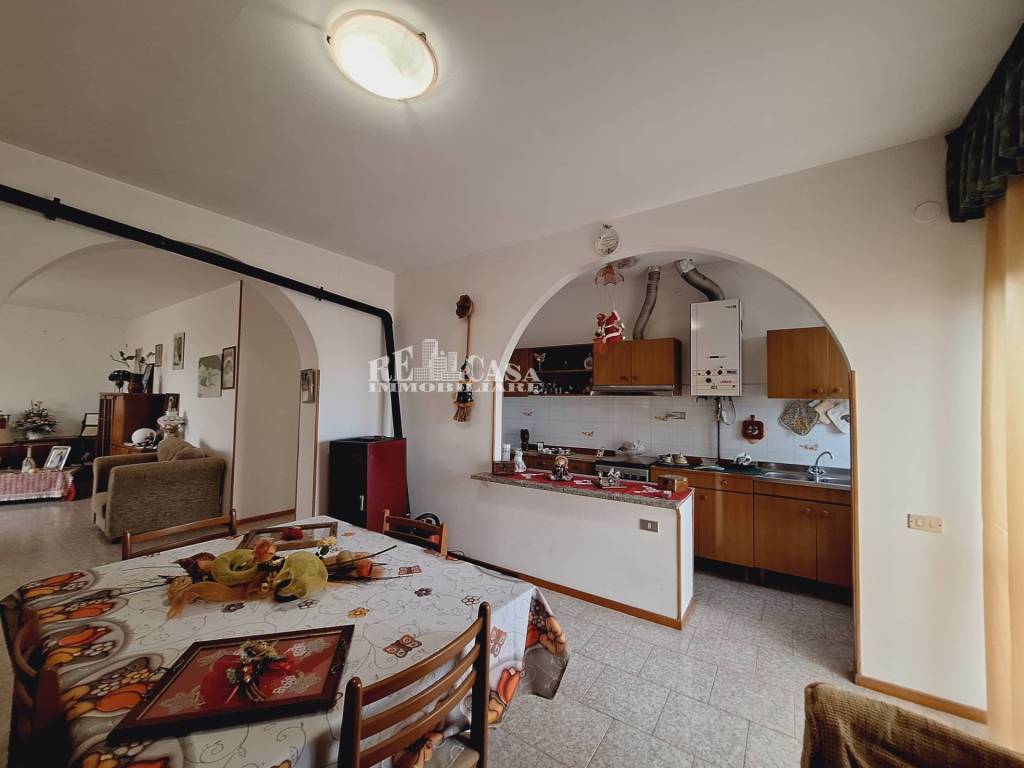 Casa indipendente a Controguerra in contrada pignotto, 14 - Foto 5