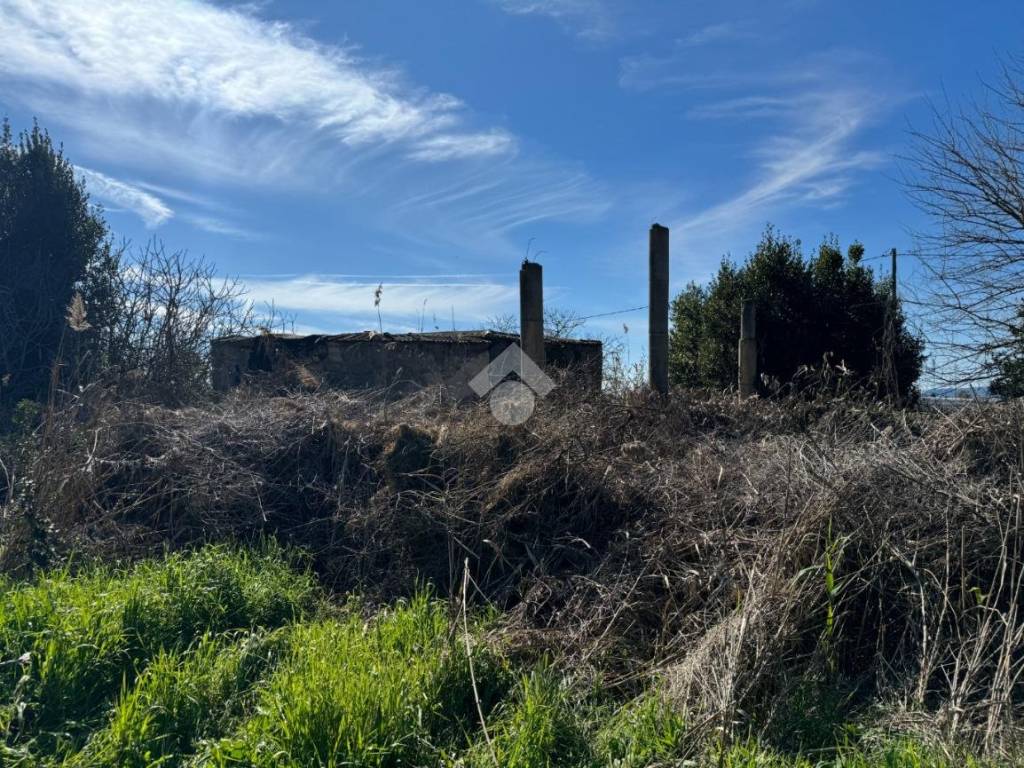 Rustico / casale a Terracina in Via Ceccaccio - Foto 4