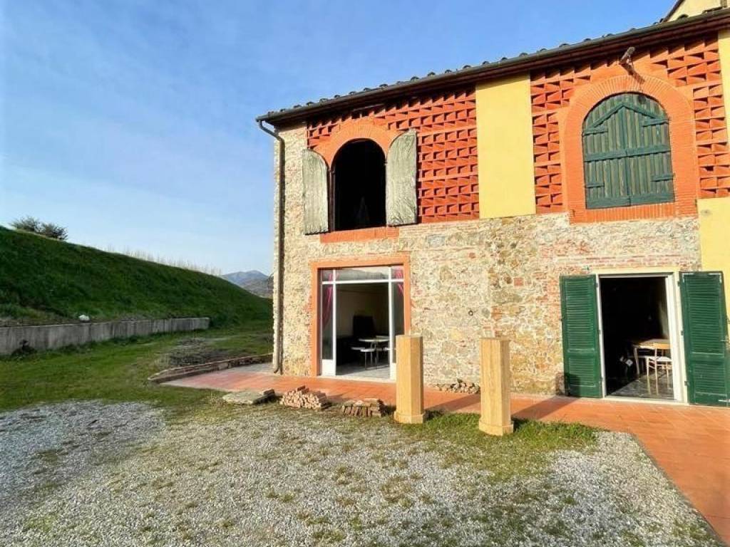 Rustico / casale a Lucca in Via delle Gavine, , 181 - Foto 3