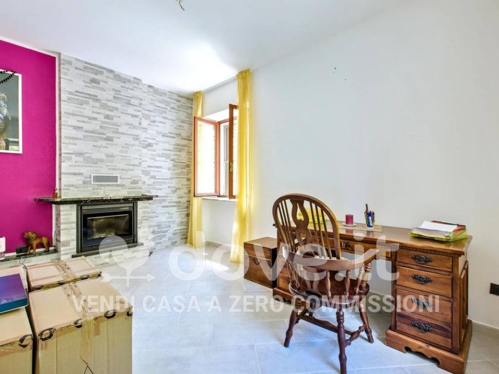 Villetta a schiera a Cadegliano-viconago in Via Stradaccia, 8 - Foto 2