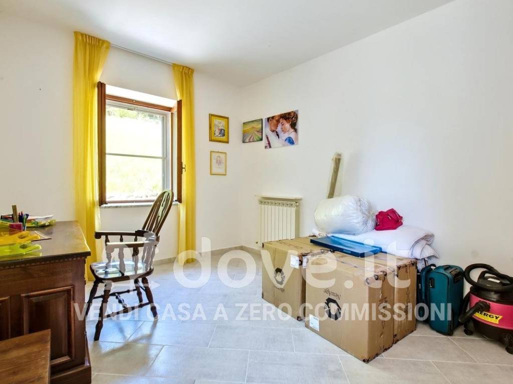 Villetta a schiera a Cadegliano-viconago in Via Stradaccia, 8 - Foto 4