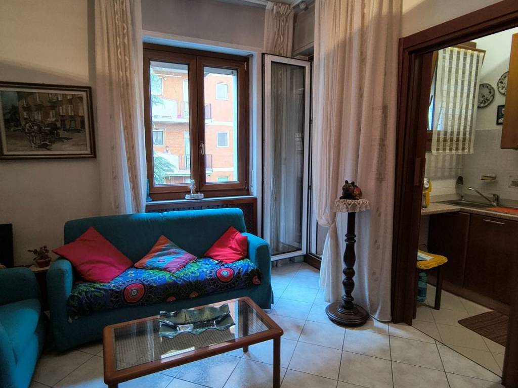 Appartamento a Milano in Viale Mario Rapisardi, 15 - Foto 3