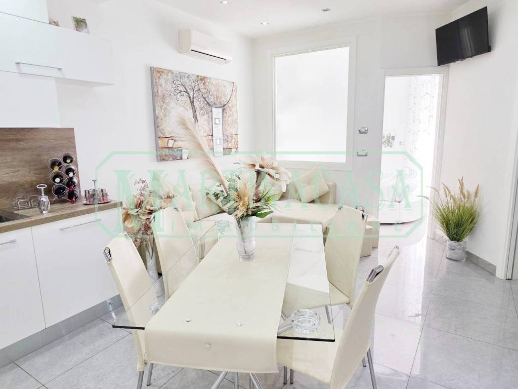 Appartamento a Martina franca in Via Principessa Elena - Foto 2