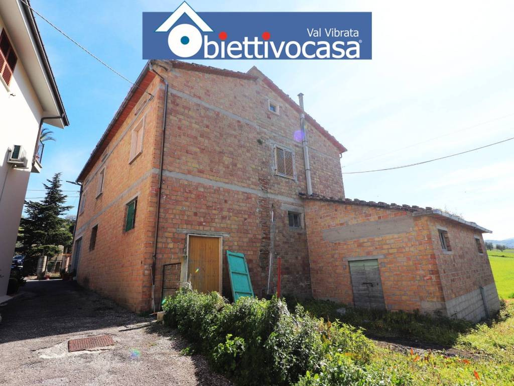 Casa indipendente a Civitella del tronto in Palazzesi - Foto 4