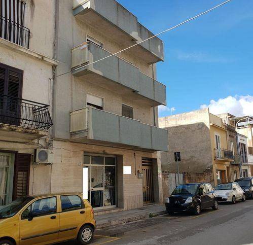 Appartamento a Castelvetrano in Via Pietro Luna - Foto 2