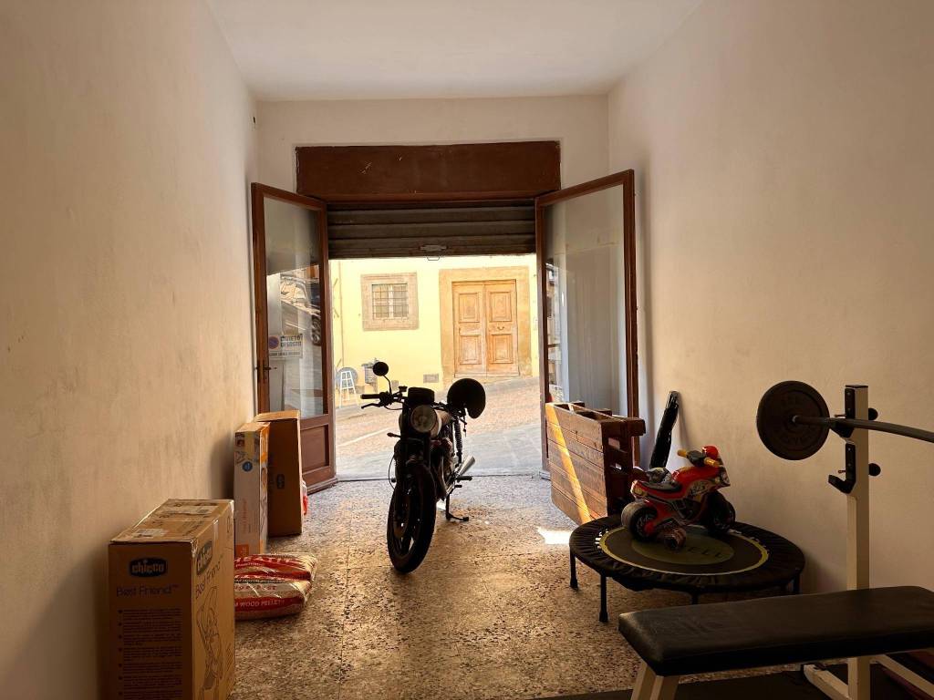 Box / garage a Anghiari in Corso Giacomo Matteotti - Foto 4