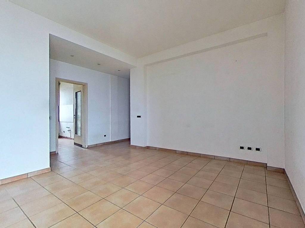 Appartamento a Saronno in Via Giacomo Leopardi, 15 - Foto 5