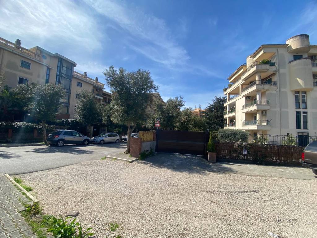 Appartamento a Pompei in Via Monsignor Luigi Di Liegro, 2 - Foto 3