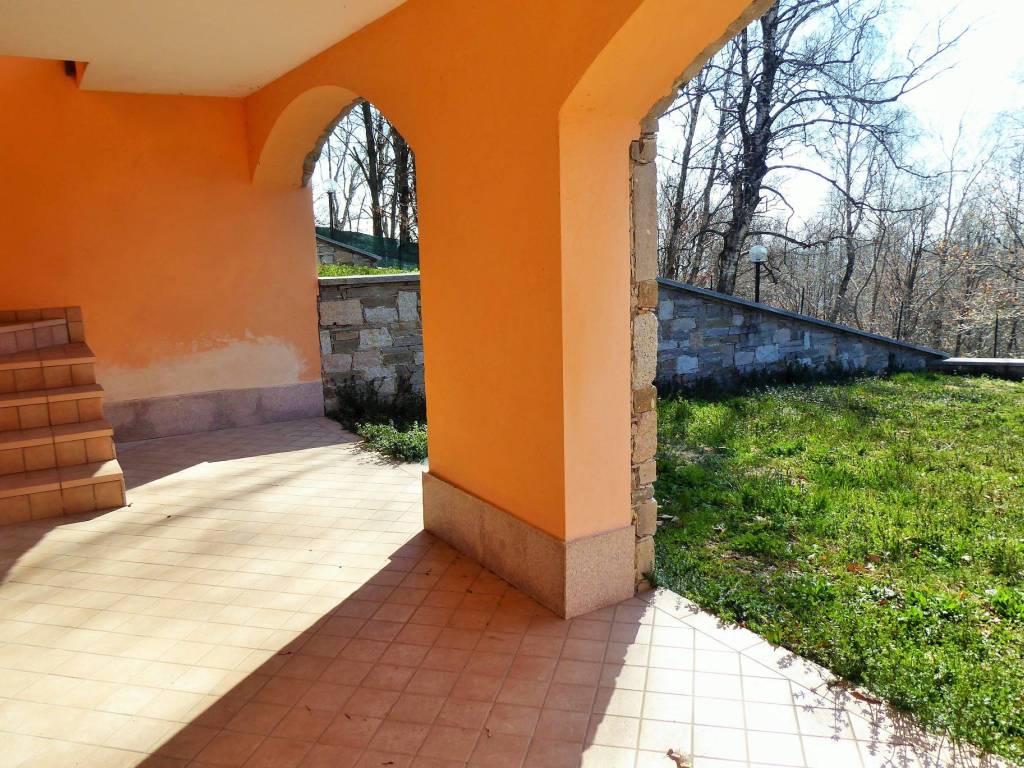 Villa a Nebbiuno in Case Sparse Poggio Radioso - Foto 4