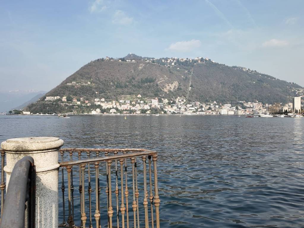 Appartamento a Como in Via Borgo Vico, 130 - Foto 2