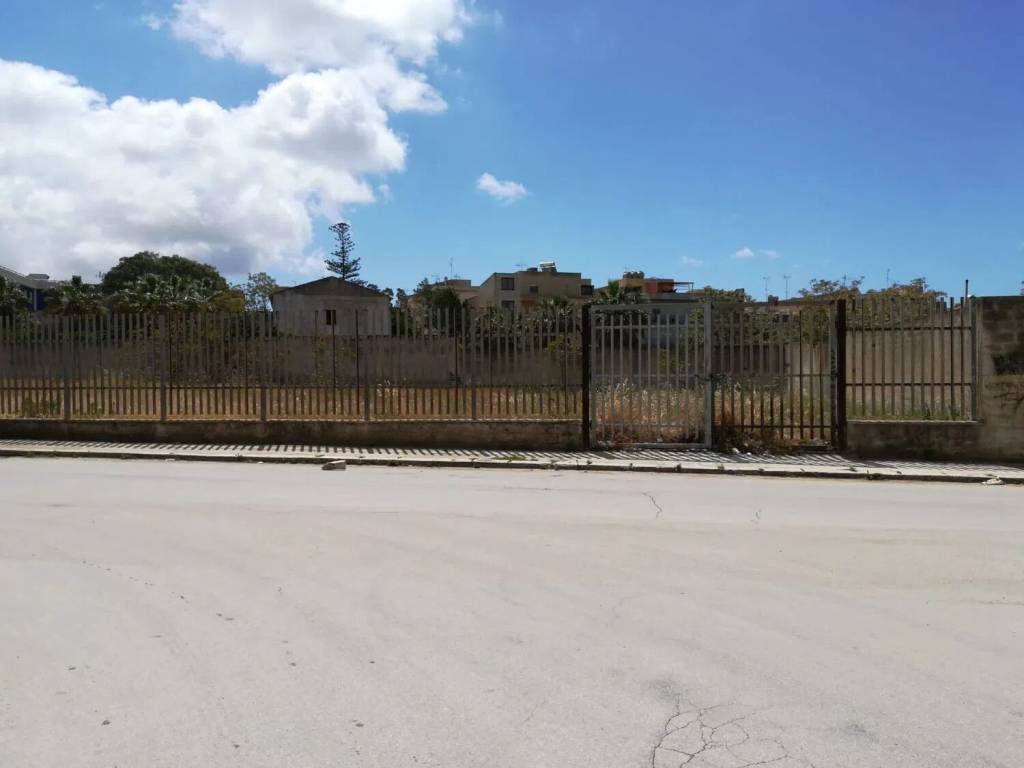 Terreno a Mazara del vallo in Via Casa Santa S.N.C. - Foto 2