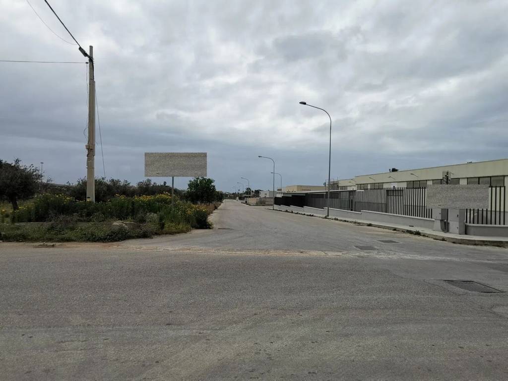 Terreno a Mazara del vallo in Via Maranzano S.N.C. - Foto 3