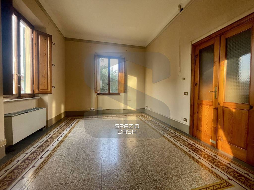 Villa a Lucca in Piazzale Martiri della Libertà - Foto 2