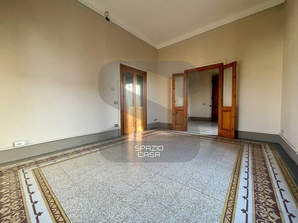 Villa a Lucca in Piazzale Martiri della Libertà - Foto 3