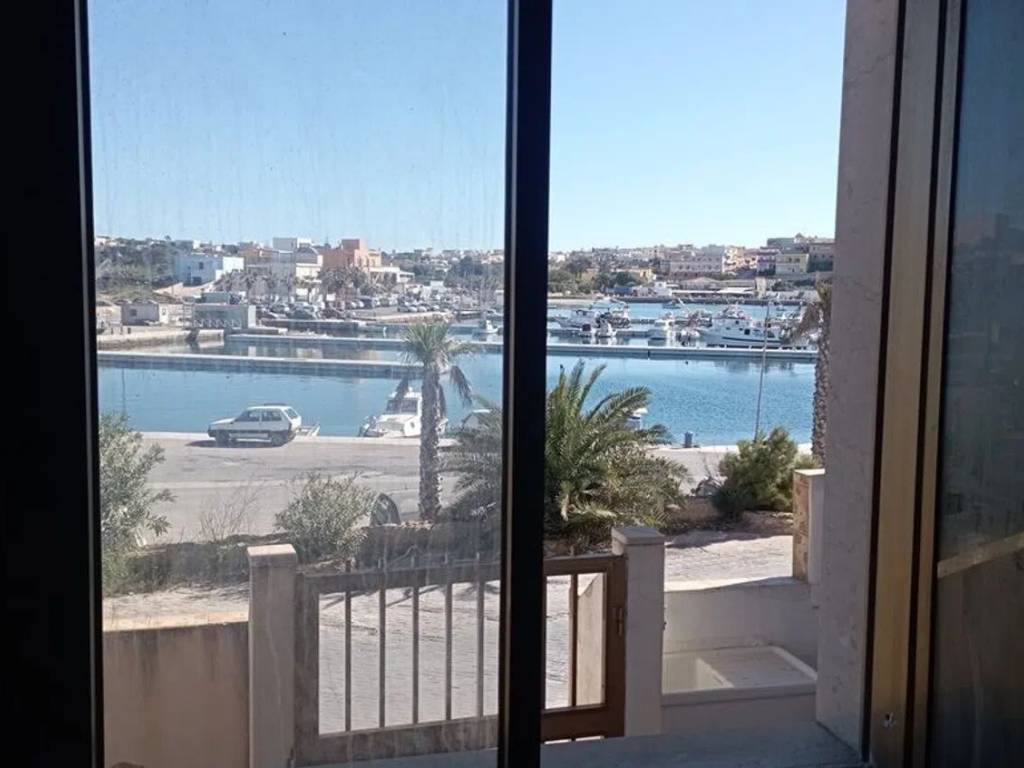 Villa a Lampedusa e linosa in Molo Favaloro S.N.C. - Foto 4