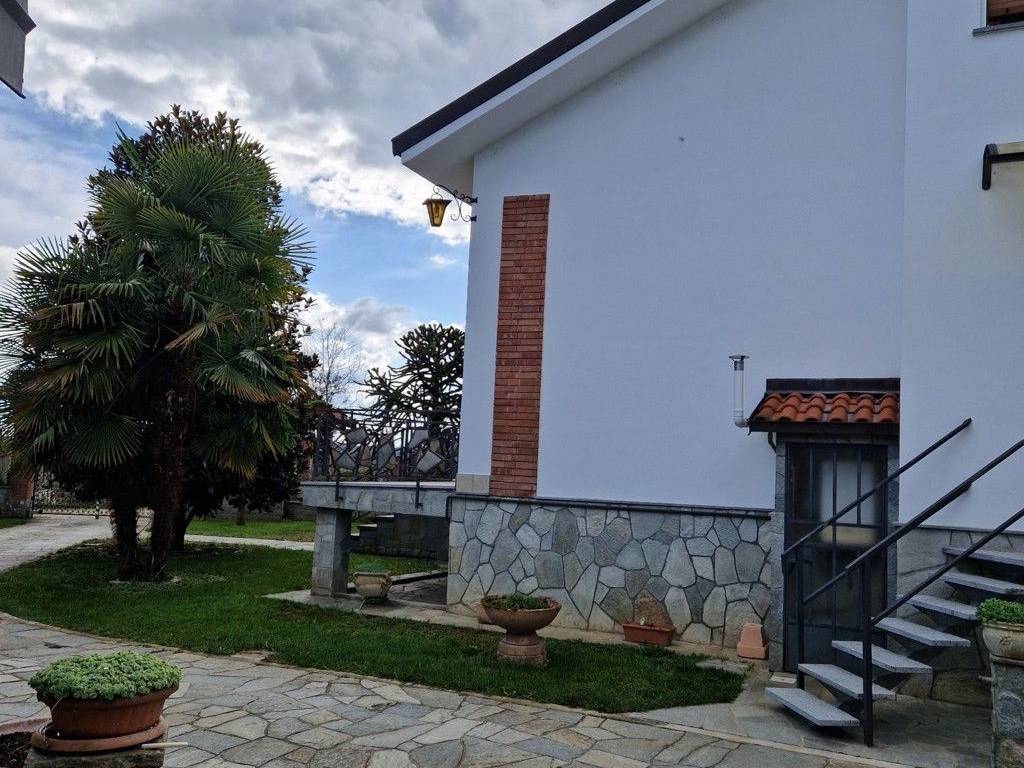 Villa a Asti in Località Viatosto - Foto 3