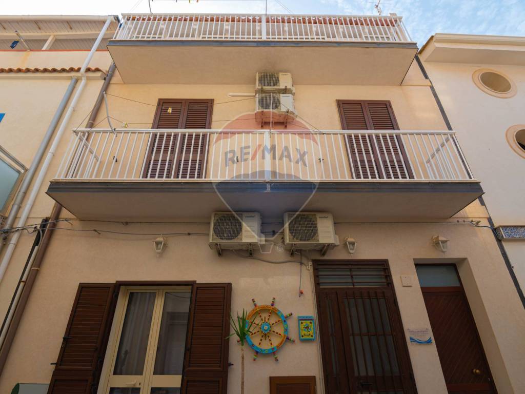 Casa indipendente a Pachino in Via Emanuele Marsilla, 18 - Foto 2