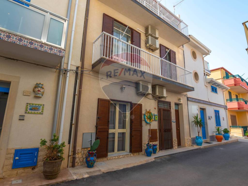 Casa indipendente a Pachino in Via Emanuele Marsilla, 18 - Foto 4