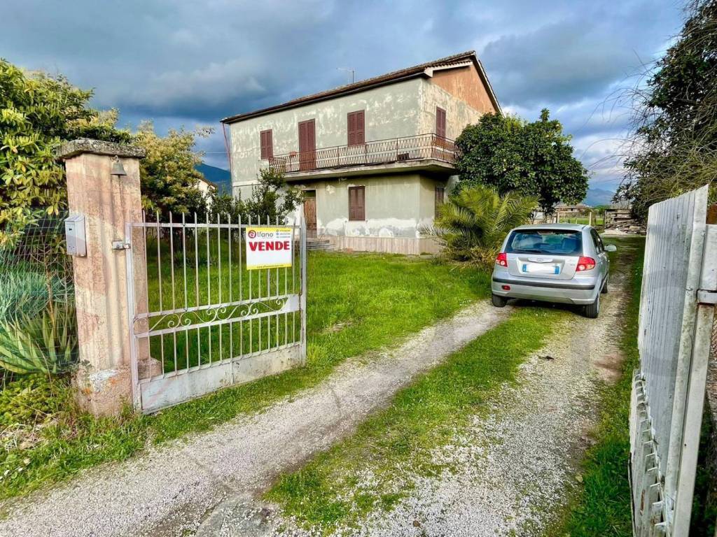 Casa indipendente a Roccasecca in Via Campo del medico, 17 - Foto 5