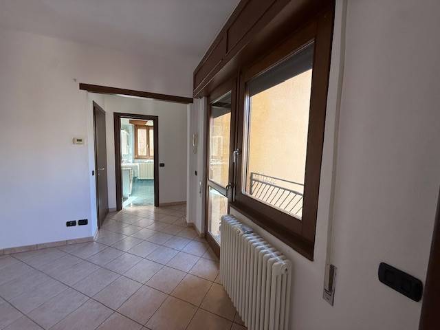 Appartamento a Introbio in Via Alessandro Manzoni, 11 - Foto 4