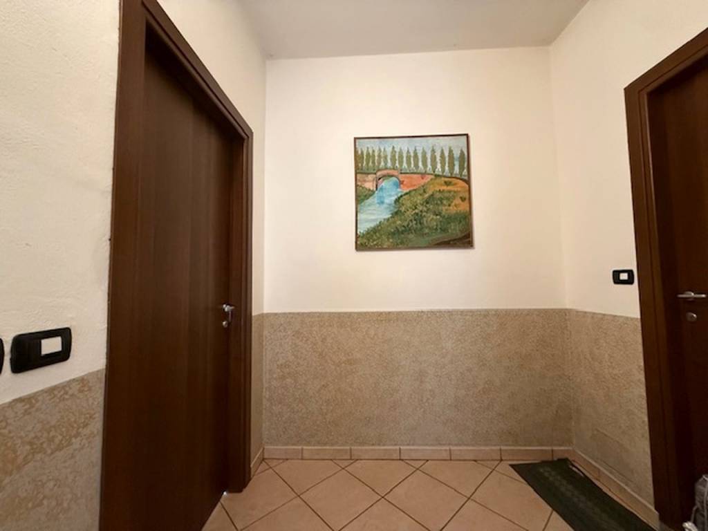 Appartamento a Introbio in Via Alessandro Manzoni, 11 - Foto 2