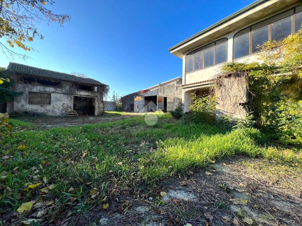 Casa indipendente a Castelleone in Via I. Terni, 8 - Foto 4