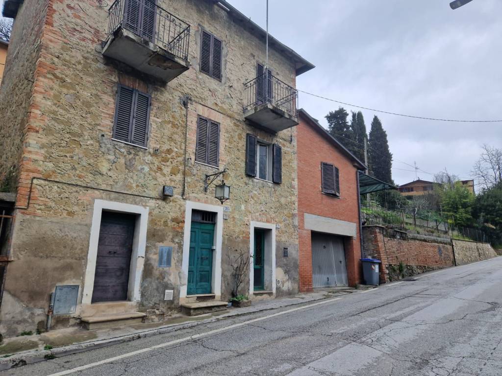 Casa indipendente a Perugia in Strada Perugia Ponte Rio - Foto 5