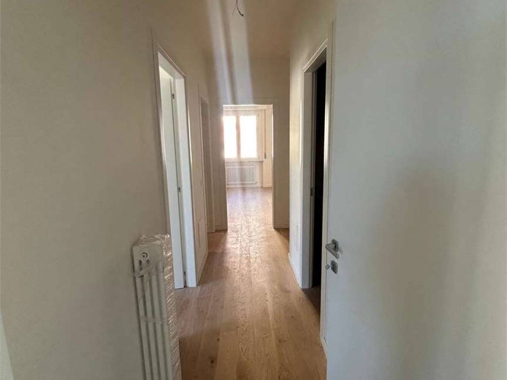 Appartamento a Ancona in VIA ALMAGIA' , 1 - Foto 2