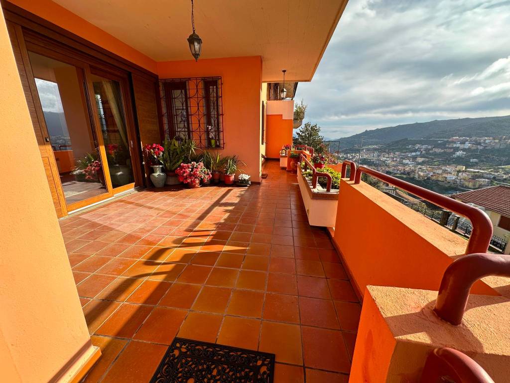 Villa a Nuoro in Via Giuseppe Verdi - Foto 4