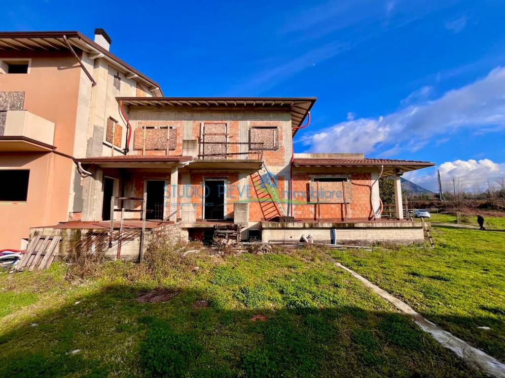 Villa a Pieve a nievole in Viale Giovanni Mimbelli - Foto 2