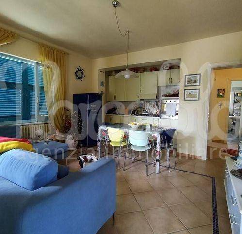 Villa a Forte dei marmi in Via Trento - Foto 4