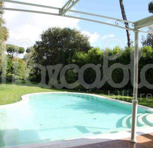 Villa a Forte dei marmi in Via F. Donati - Foto 2