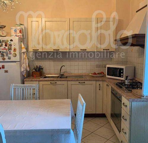 Appartamento a Forte dei marmi in Via Donati - Foto 2