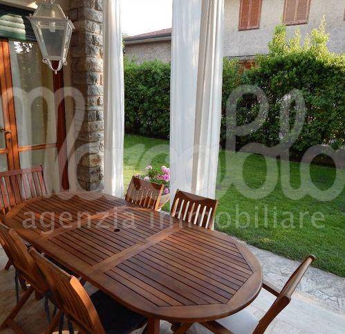 Villa a Forte dei marmi in Via Viner - Foto 5