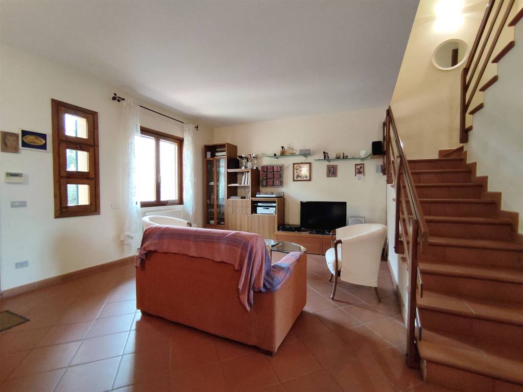 Villetta a schiera a Serravalle pistoiese - Foto 2