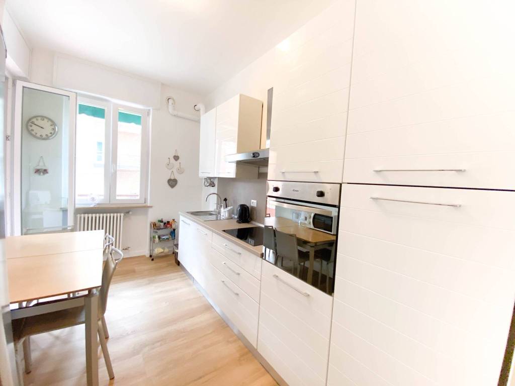 Appartamento a Verona in Via Vittorio Fainelli - Foto 2