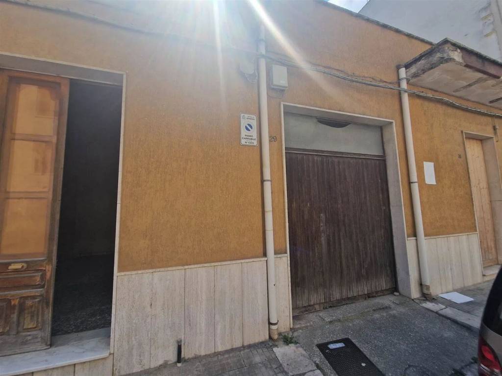 Appartamento a Brindisi in Via Dè Gracchi, 33 - Foto 2