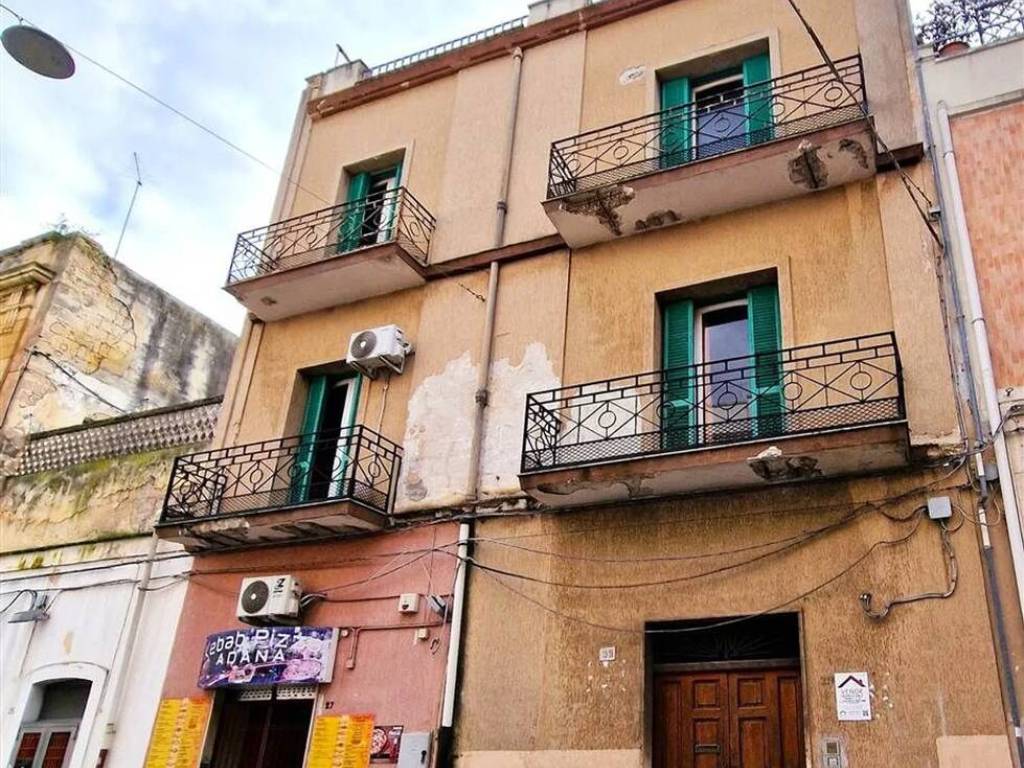 Appartamento a Brindisi in Via Saponea, 35 - Foto 2
